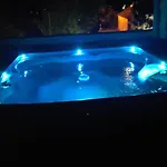 Delfin Jacuzzi , Bribir-novi Vinodolski