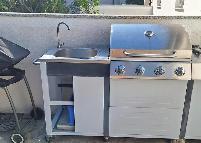 Delfin Jacuzzi , Bribir-novi Vinodolski Appartamento